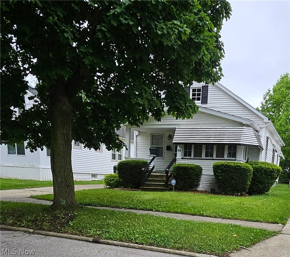 Property Photo:  48 Best Street  OH 44146 