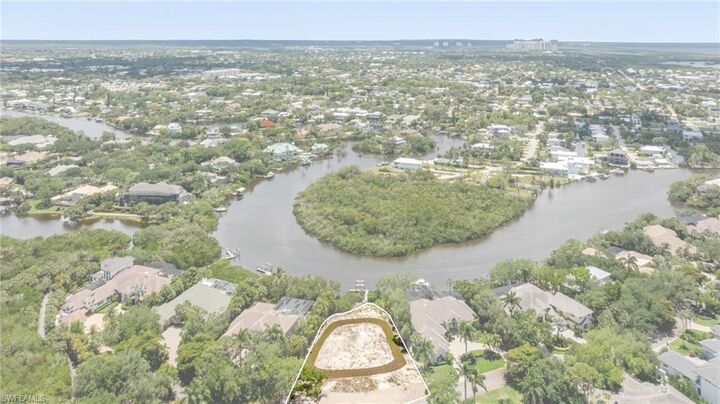 Property Photo:  27311 Oak Knoll Dr  FL 34134 