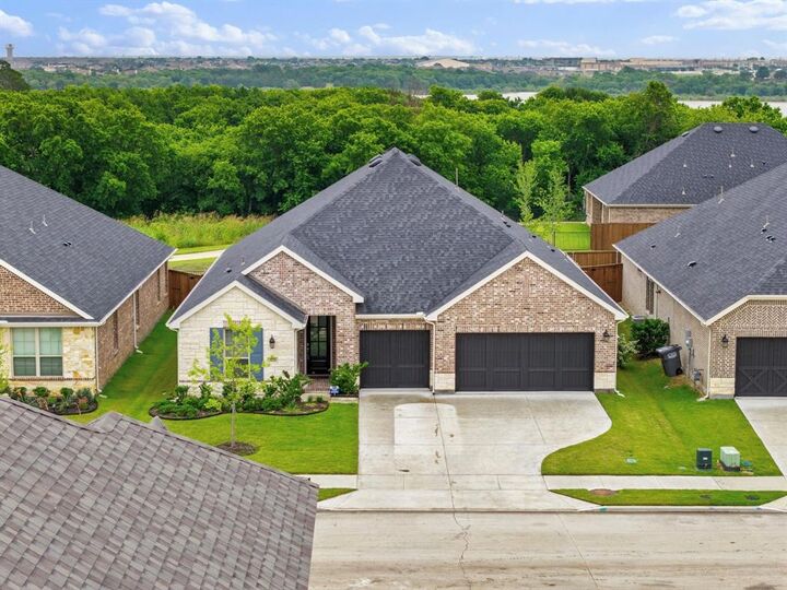 Property Photo:  2233 Corbera Drive  TX 75068 