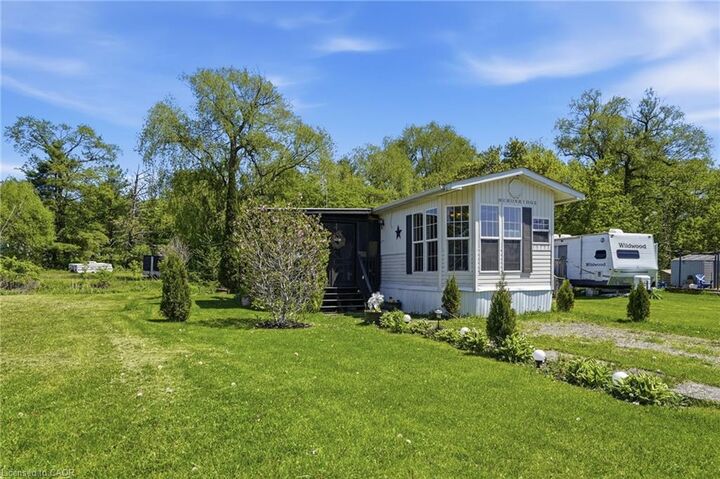 Property Photo:  2490 Governors Road B34  ON L0R 1T0 