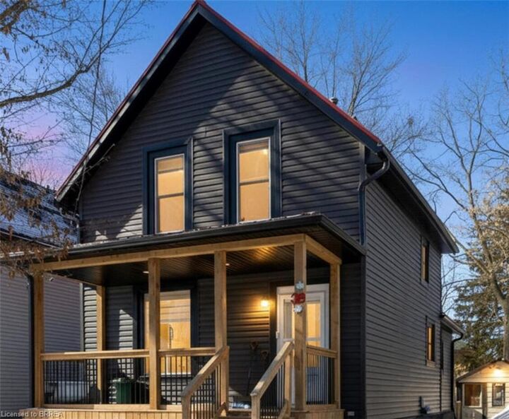 Property Photo:  38 Mowat Street  ON N5A 2B7 