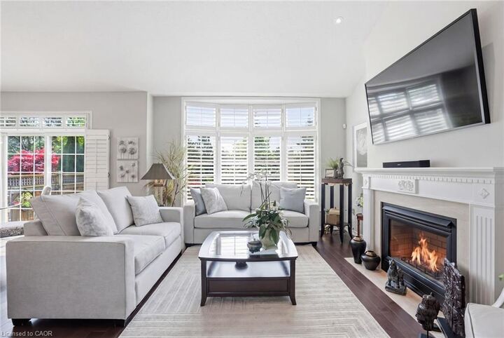 Property Photo:  2258 Turnberry Road  ON L7M 4S6 