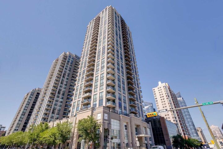 Property Photo: 1111 10 Street SW 1301 AB T2R 1E3