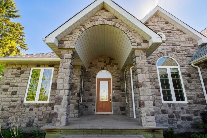 Property Photo: 5603 Gordon Lane AB T0H 3N0