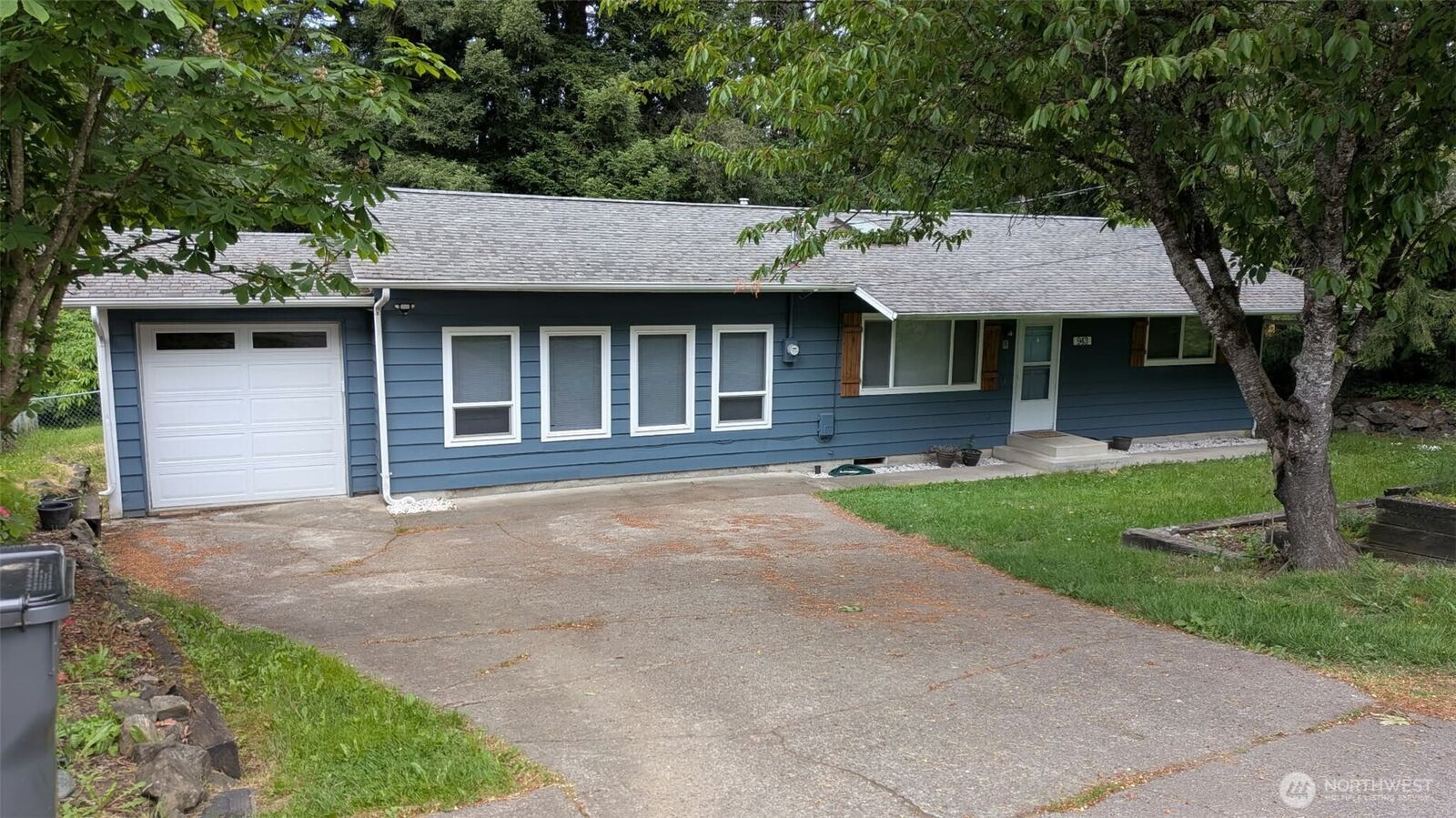 Property Photo:  943  Yoder Lane NE  WA 98311 