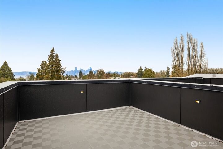 Property Photo:  4409 B  21st Avenue SW  WA 98106 