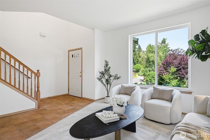 Property Photo: 1013 S 204th Street WA 98198
