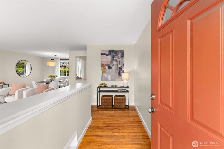 Property Photo:  10417  17th Avenue SW  WA 98146 