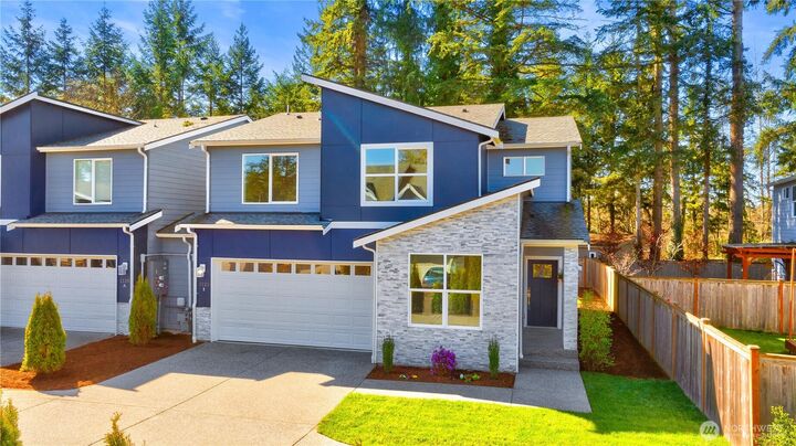 Property Photo: 1120 131st Street SE B WA 98208