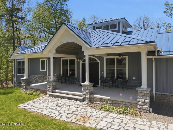 Property Photo:  115 Ridgewood Lane  PA 18428 