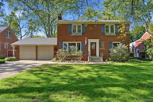 Property Photo: 18761 Dolores Avenue MI 48076