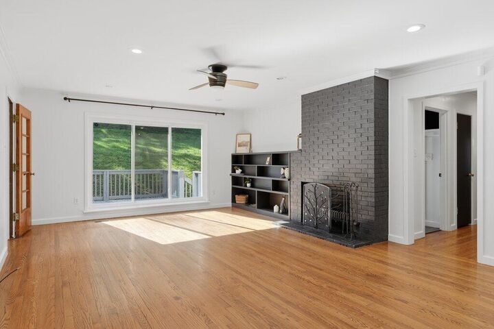 Property Photo:  2502 Elm Lane NE  TN 37312 