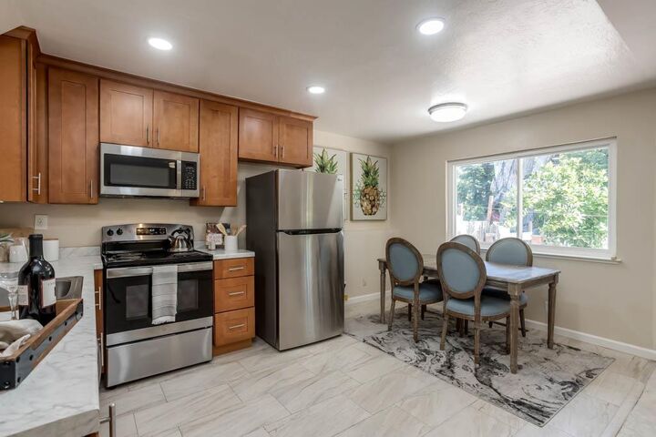 Property Photo:  2273 Beckham Way  CA 94541 