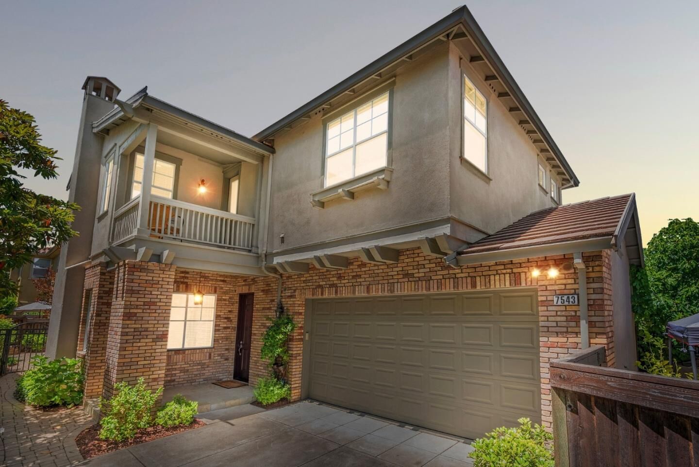 Property Photo: 7543 Turnberry Way CA 95020