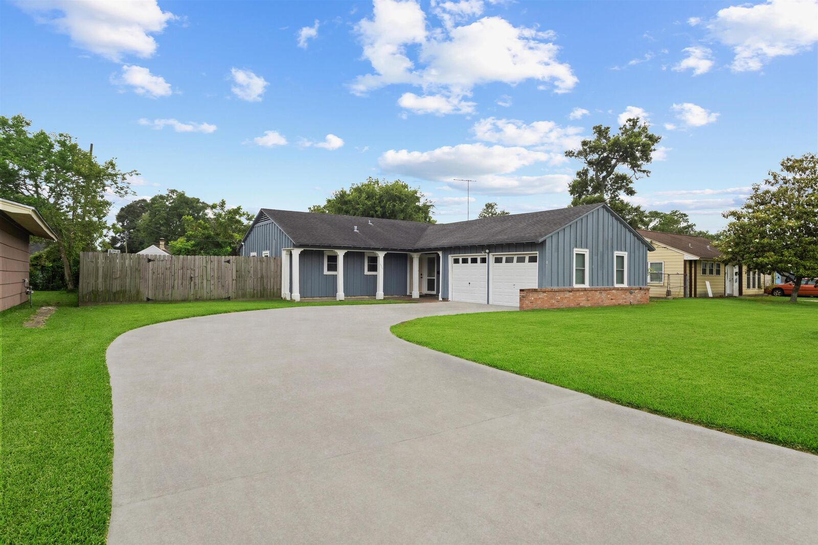 Property Photo: 3835 Bayou Rd. TX 77707