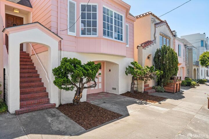 Property Photo:  1827 Kirkham Street  CA 94122 