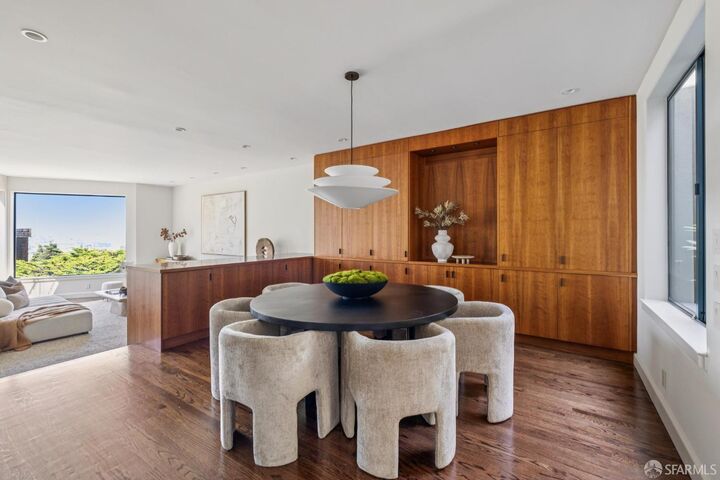 Property Photo:  381 Liberty Street  CA 94114 