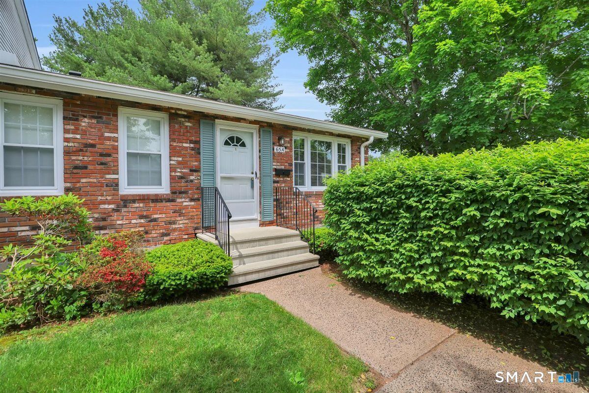 Property Photo:  65A Ambassador Drive 65A  CT 06042 
