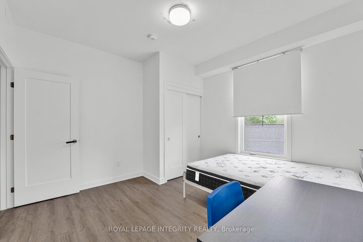 Property Photo: 442 Sunnyside Avenue ON K1S 0S9