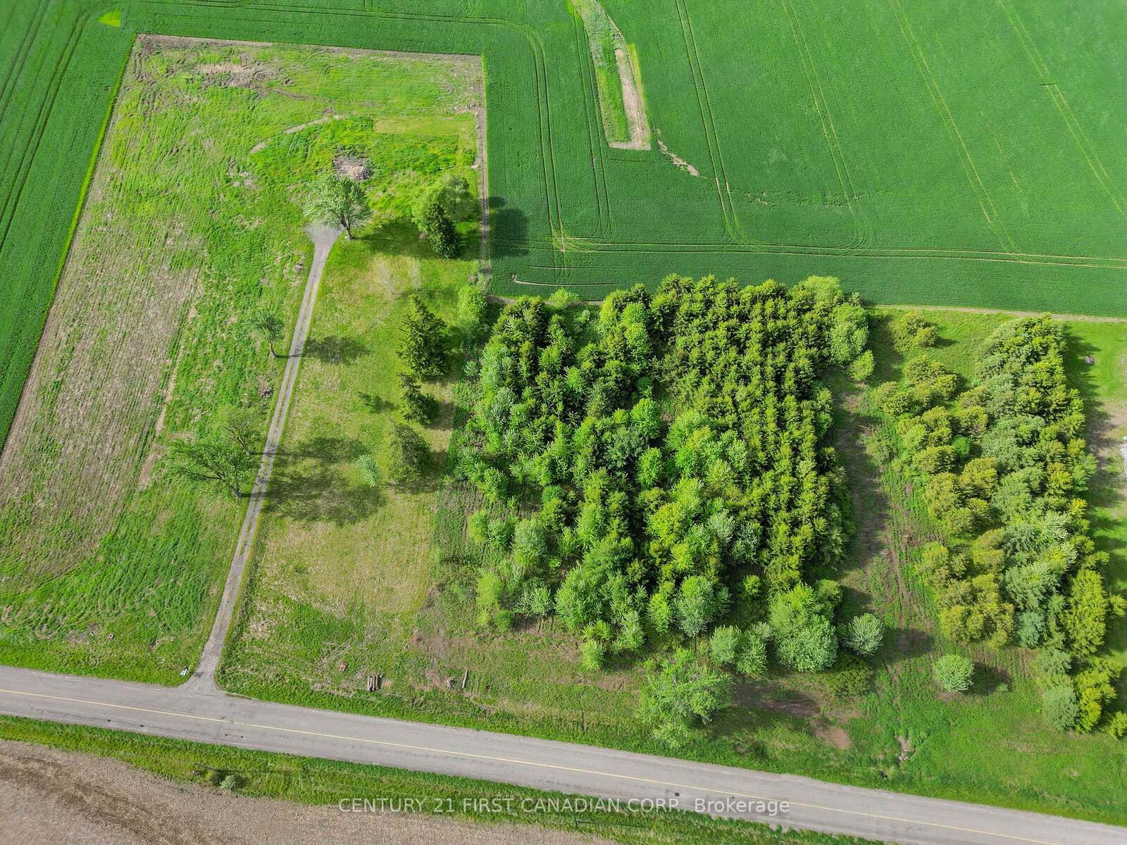 Property Photo:  3859 Wardell Drive  ON N7G 3H7 