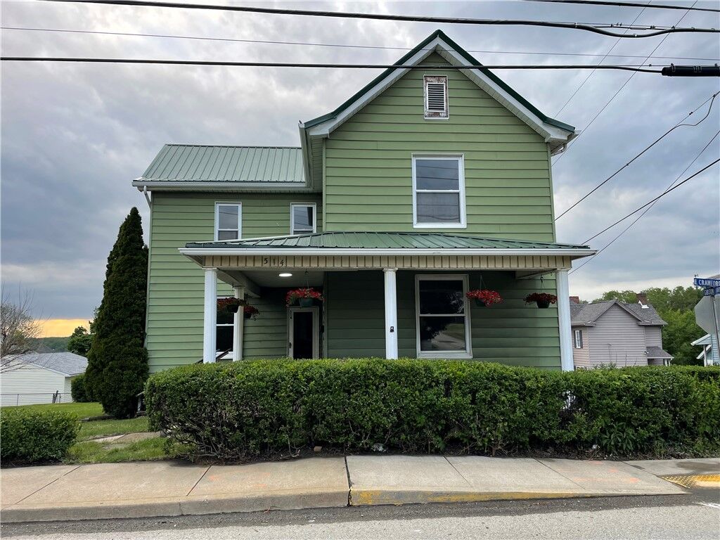 Property Photo: 514 E Crawford Ave PA 15425