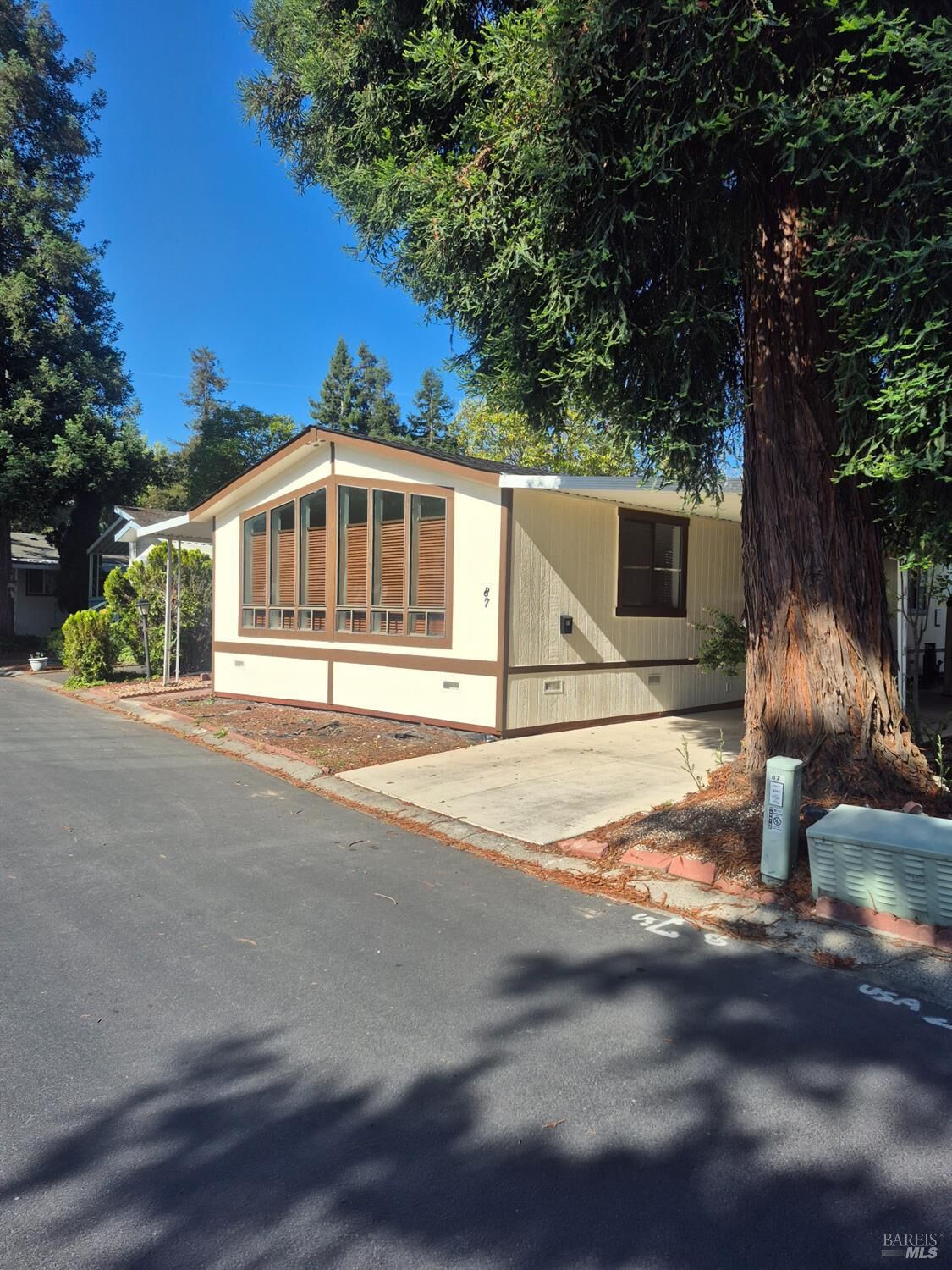Property Photo: 87 W Napa Drive CA 94954