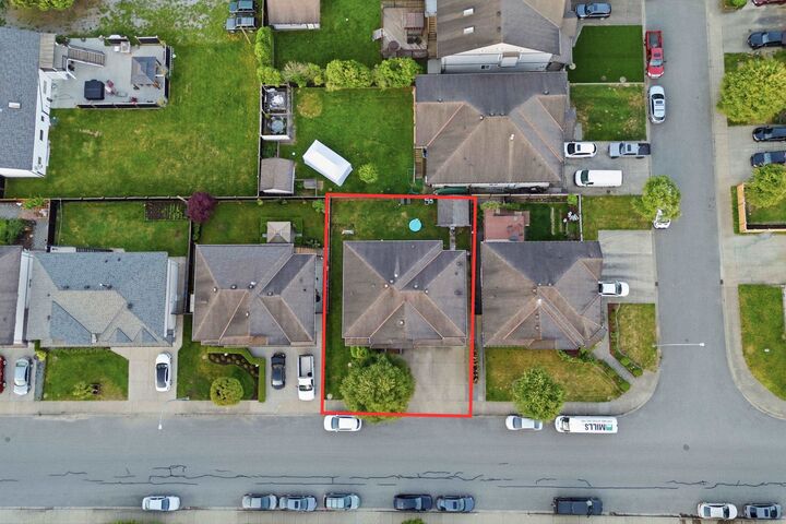 Property Photo: 8558 Fennel Street BC V2V 6V9