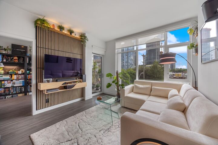 2351 Beta Avenue Th307 — photo 1