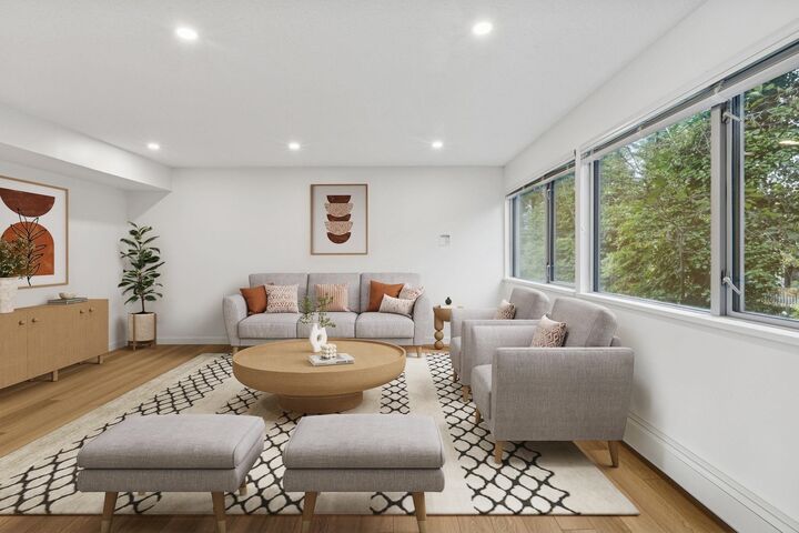 Property Photo:  879 Westview Crescent  BC V7N 2L5 