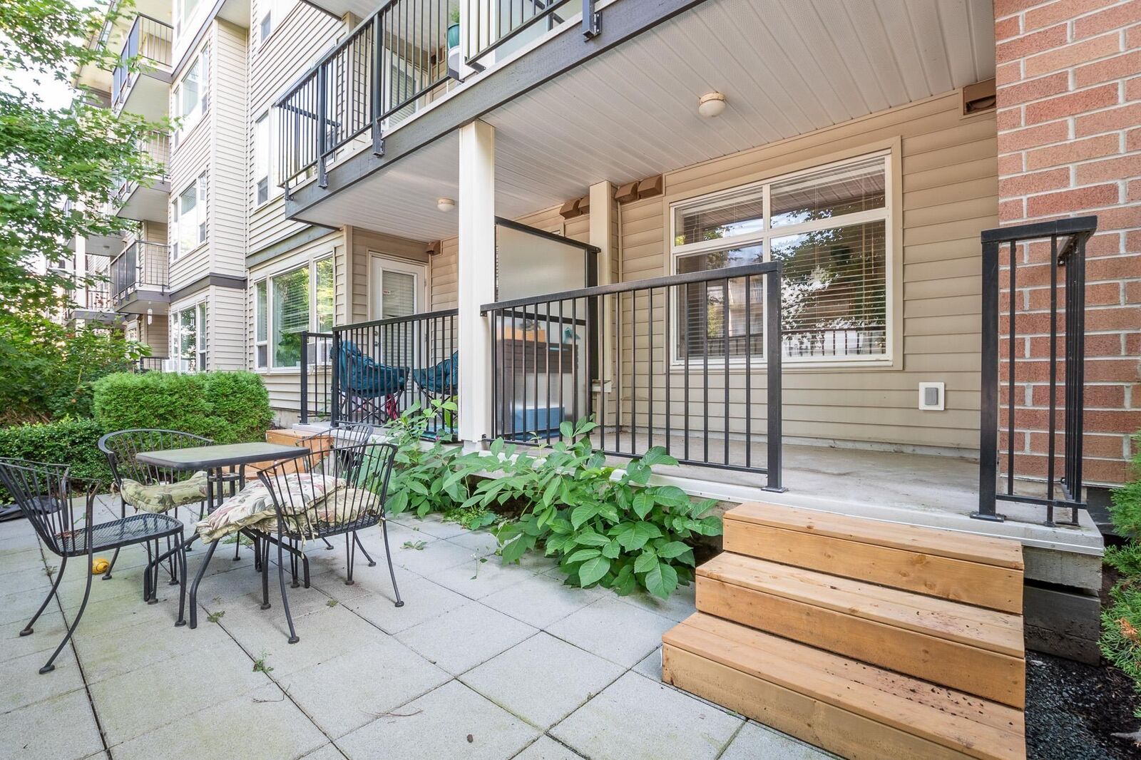 Property Photo:  46150 Bole Avenue 109  BC V2P 0B7 