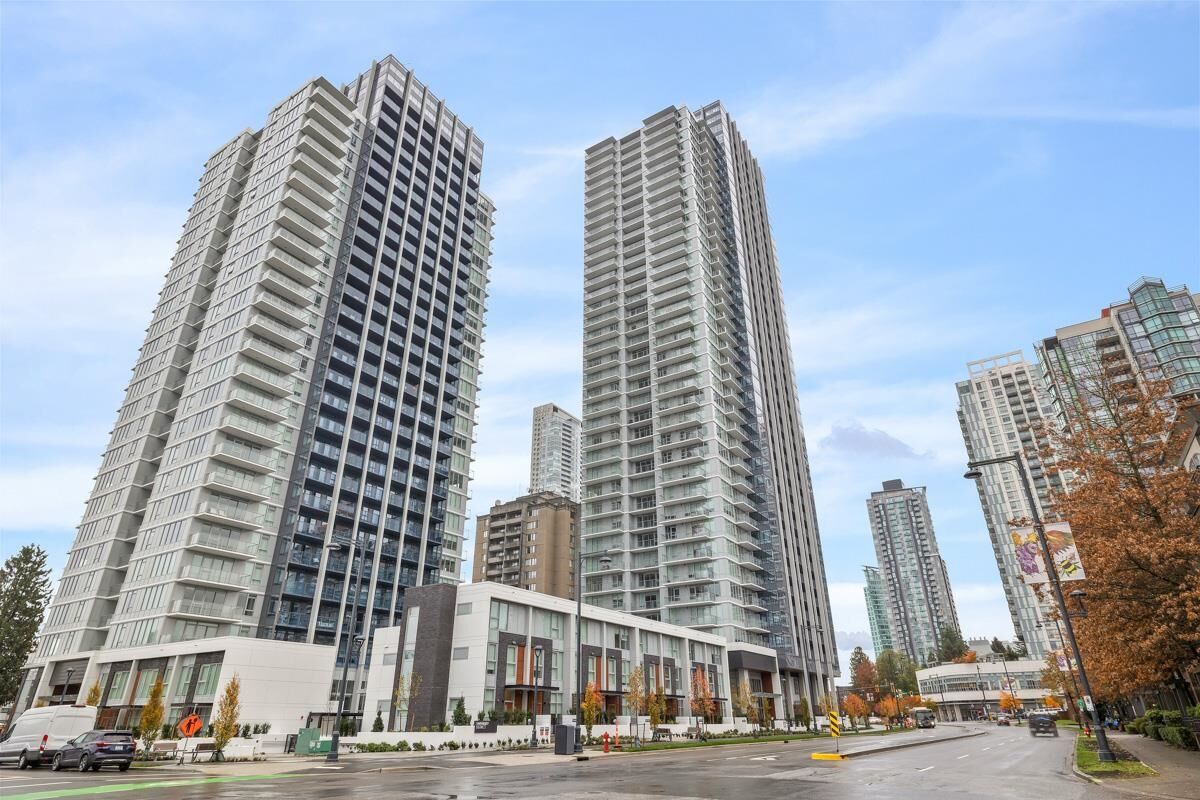 Property Photo: 10448 University Drive 2406 BC V3T 0S7