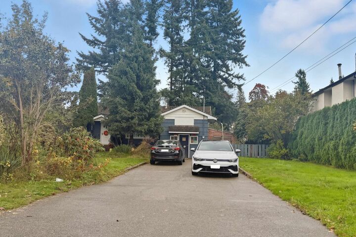 7816 Taulbut Street — photo 1