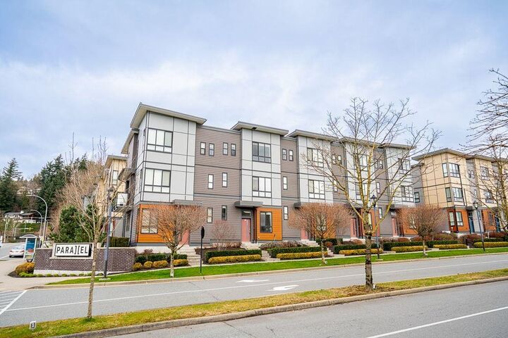 Property Photo: 1938 North Parallel Road 10 BC V3G 0H1