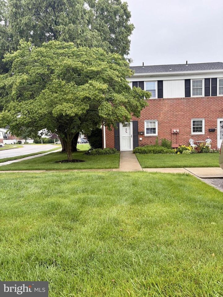 Property Photo:  799 Hardwick Place  PA 17404 