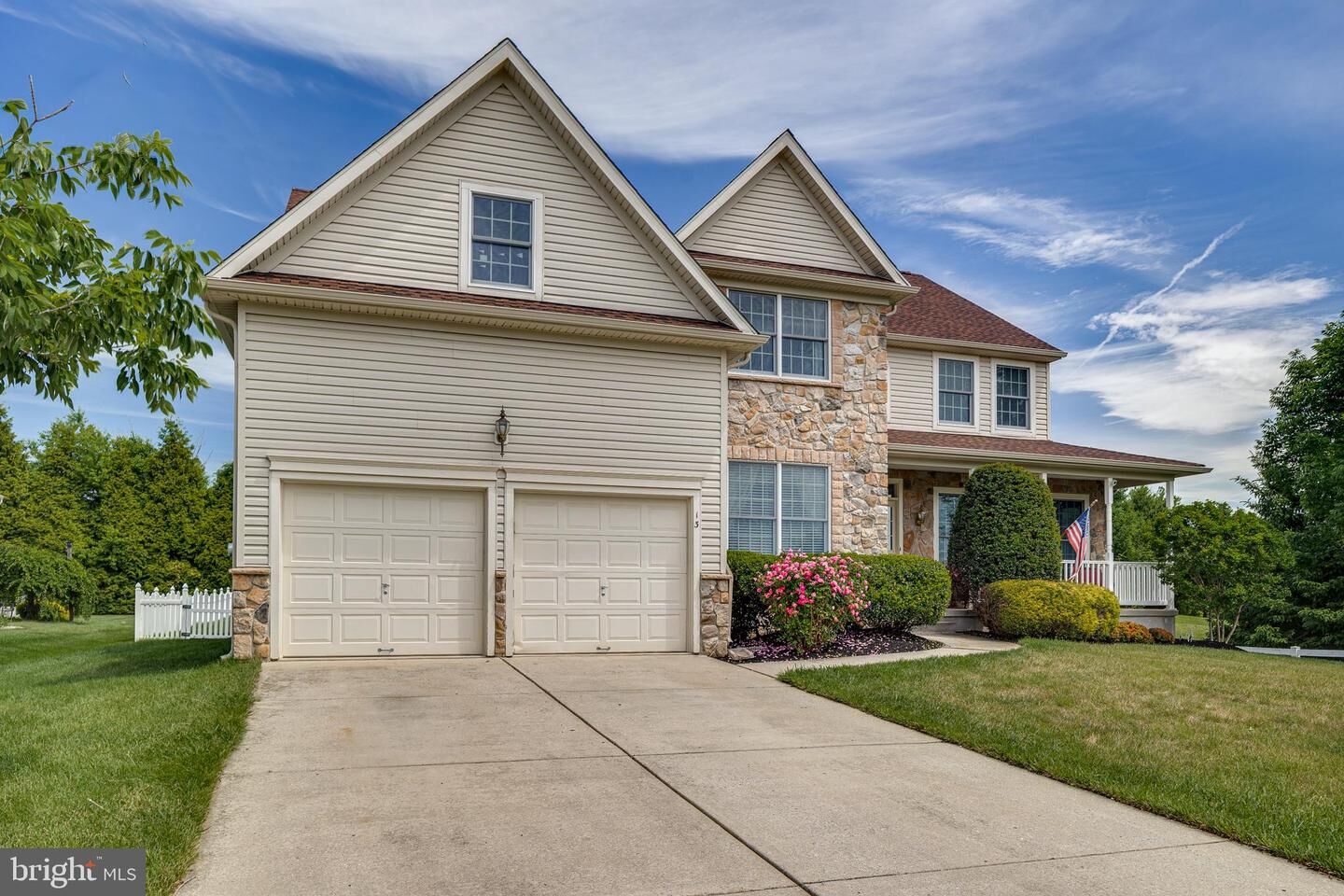 Property Photo:  13 Stoneybrook Court  NJ 08022 