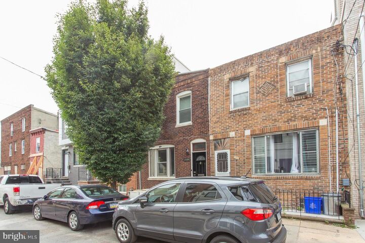 Property Photo: 1806 Manton Street PA 19146