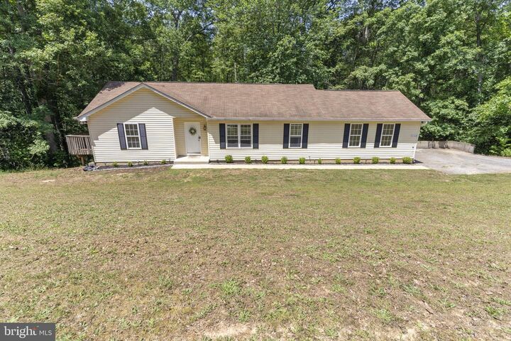 Property Photo:  37362 E Spicer Drive  MD 20659 