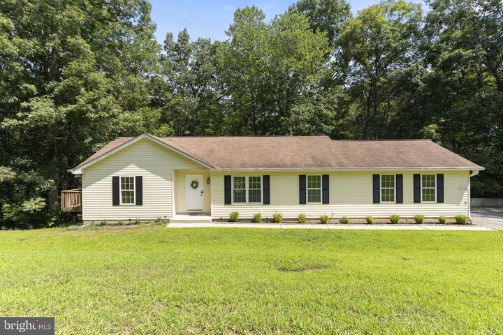 Property Photo: 37362 E Spicer Drive MD 20659