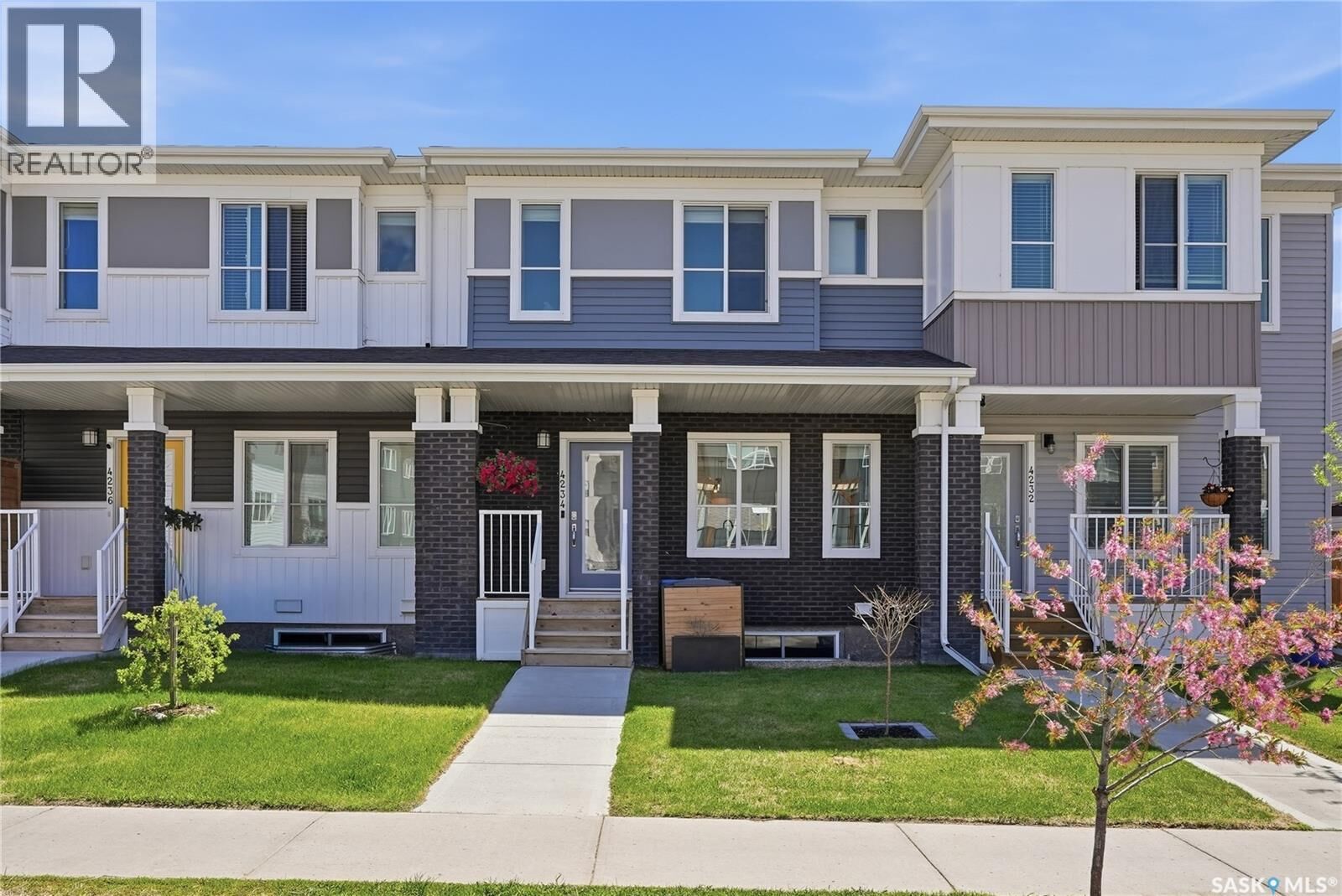Property Photo: 4234 Brighton Circle SK S7V 0V5