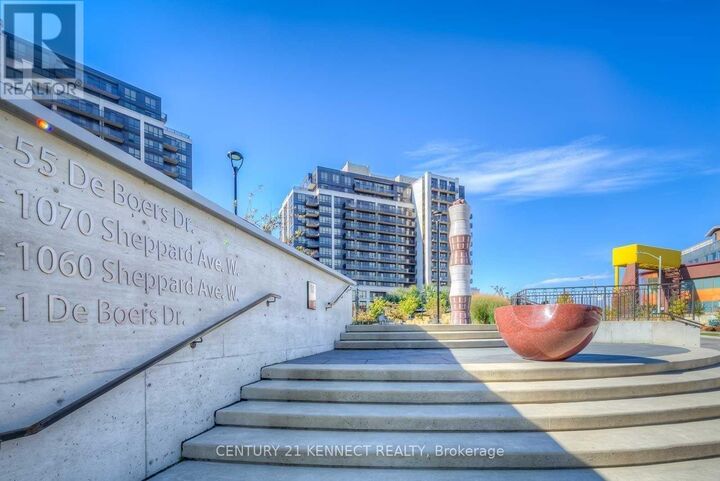 Property Photo: 1070 Sheppard Avenue West 418 ON M3J 0G8