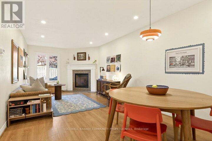 Property Photo: 10 Huntingwood Avenue 20 ON L9H 6X3