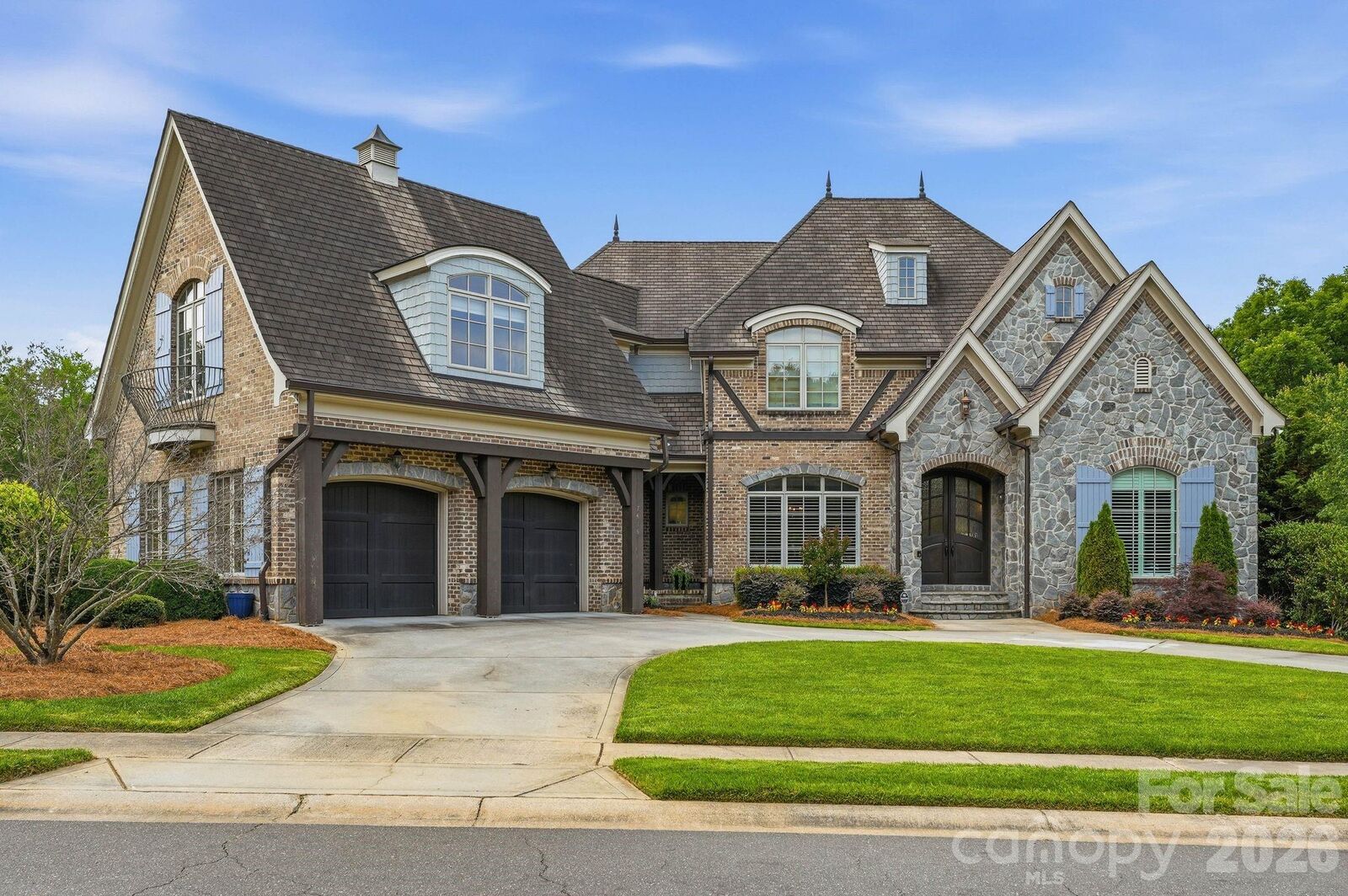 Property Photo:  7416 Lee Rea Road  NC 28226 