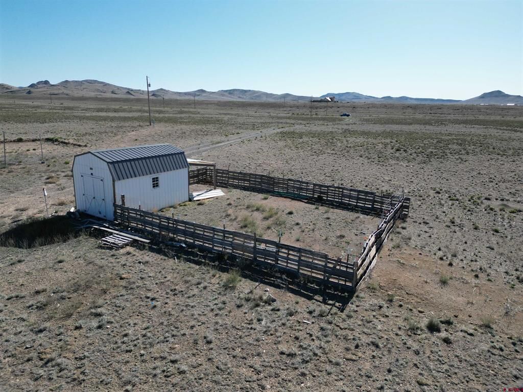 Property Photo:  883 County Road 70  CO 81132 