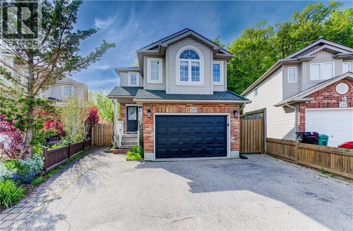Property Photo: 295 Oprington Place ON N2N 3P3