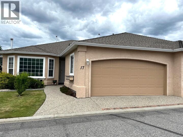 2250 Louie Drive 17 — photo 1