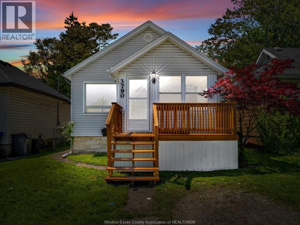 Property Photo:  3790 Glenfield  ON N9C 2B2 