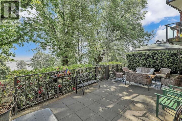 Property Photo:  22 East Royal Avenue 123  BC V3L 0H1 