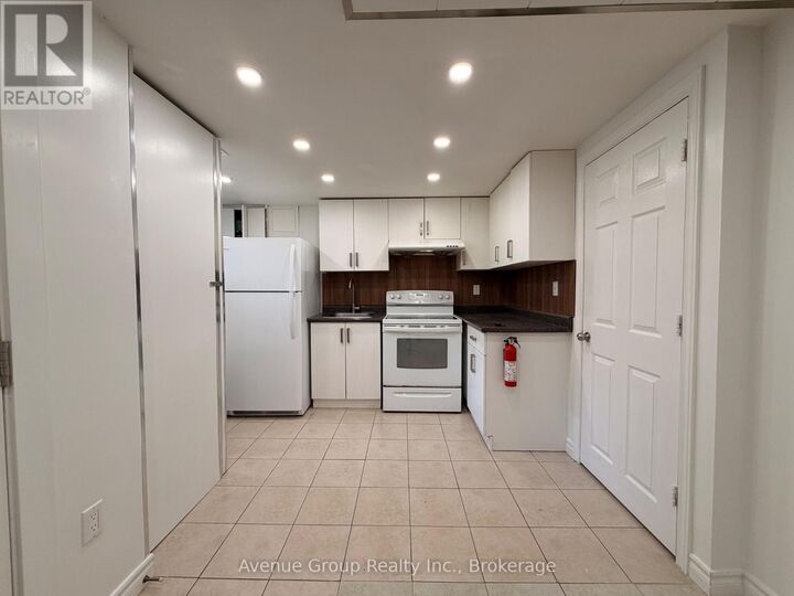 Property Photo: 10 Chipping Road Lower ON M3B 1L1