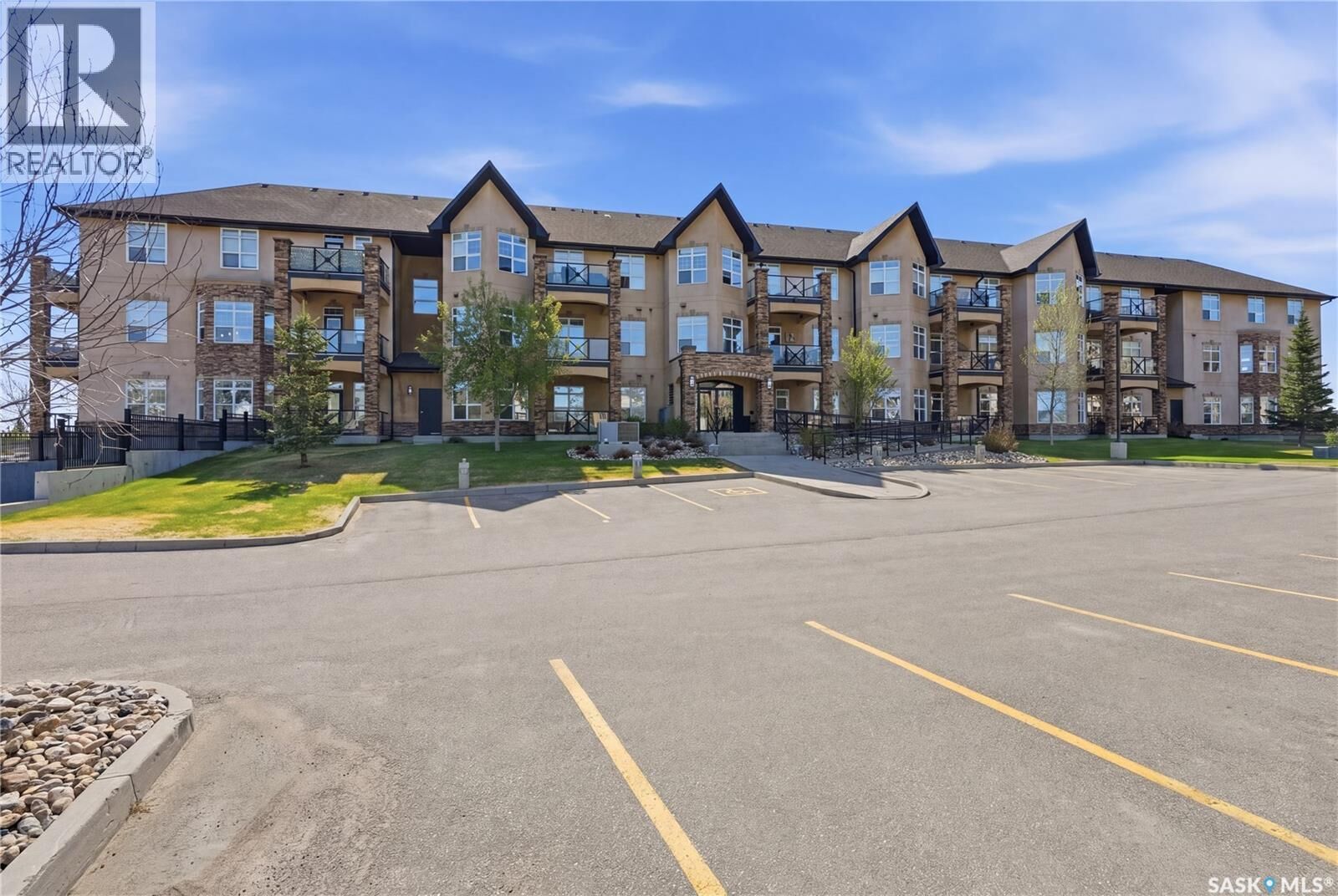 Property Photo: 110 2160 Heseltine Road SK S4V 1L2