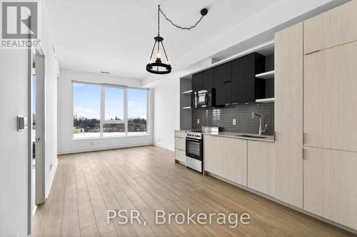 Property Photo:  6 Parkwood Avenue 509  ON M4V 0A3 